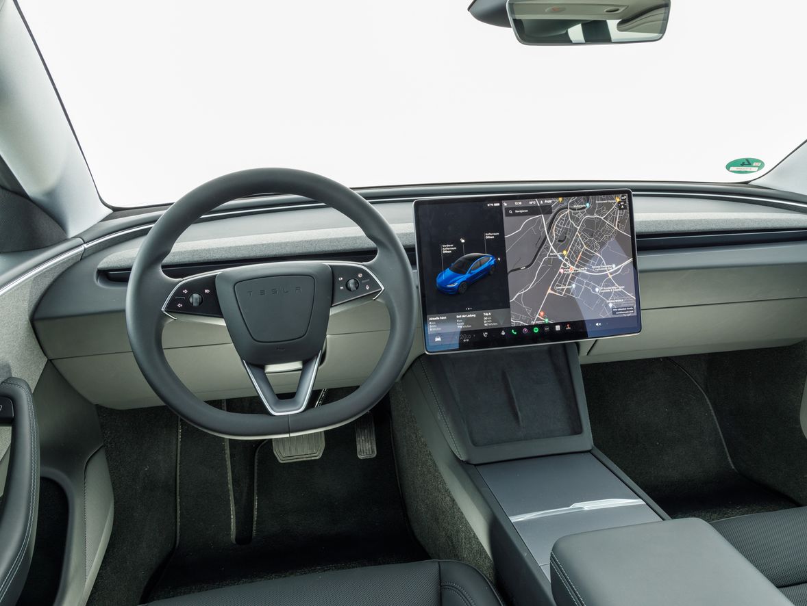 Tesla Model 3 cabin